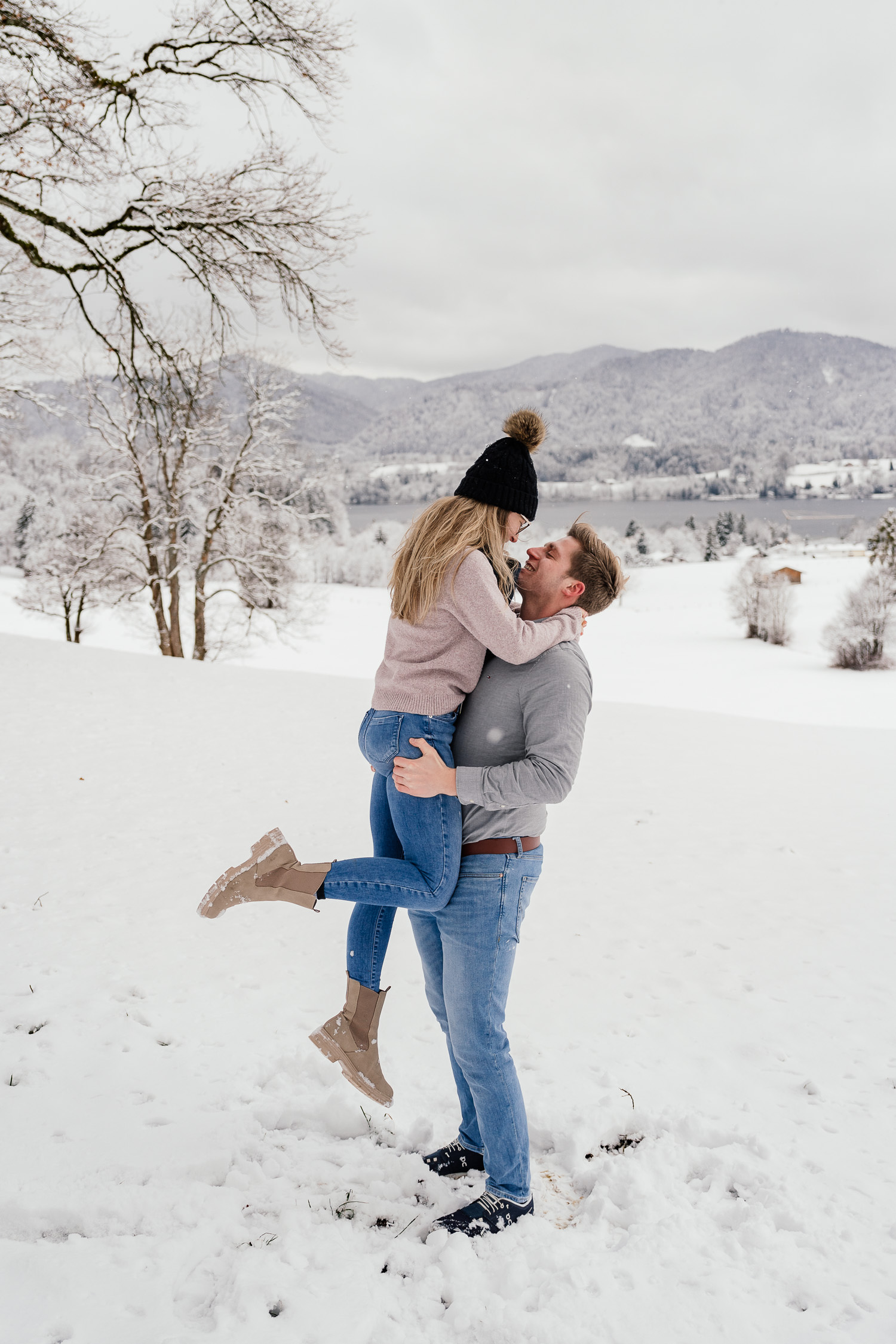 Natürliche Paarfotografie am Tegernsee